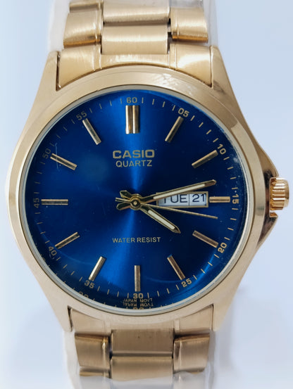 Casio Quartz Watch with Day & Date Functionality - Classic & Reliable Timepiece